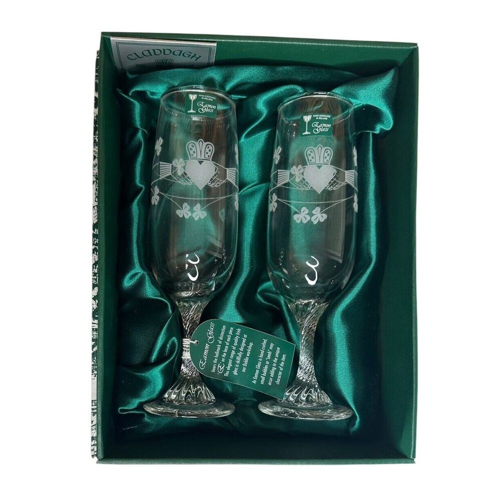 Green Champagne Flutes Set